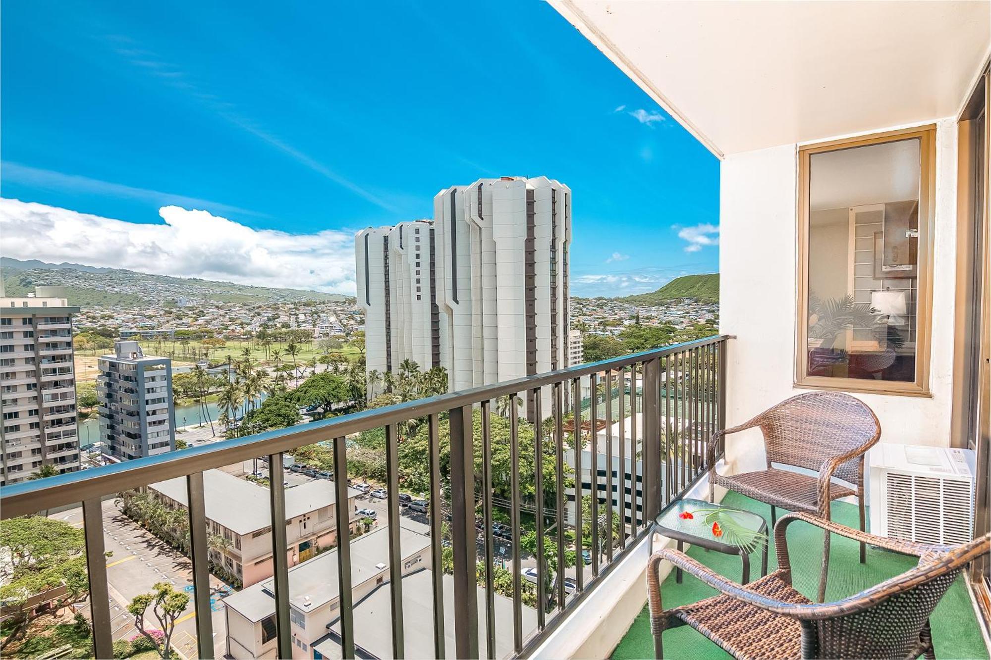 Mountain View Condo W/ King-Size Bed, Free Parking Honolulu Exterior foto